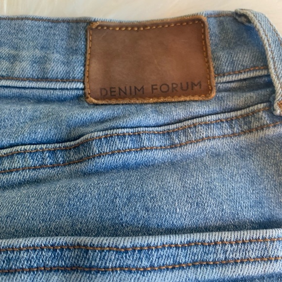 Denim Forum High Rise Light Blue Jeans - Picture 8 of 9